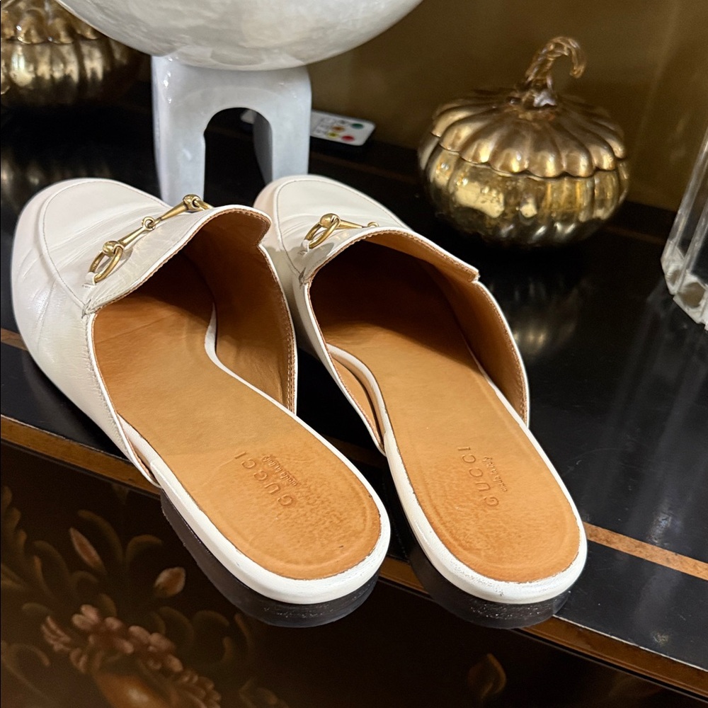 Gucci Princetown Leather Mule - Picture 5 of 8
